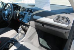 2019 Volkswagen Tiguan - Thumbnail 19