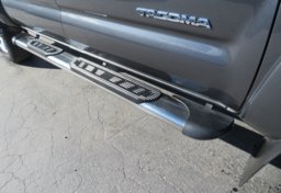 2014 Toyota Tacoma - Thumbnail 19