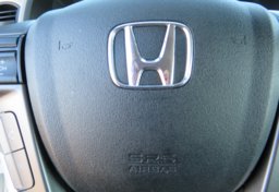 2015 Honda Pilot - Thumbnail 28