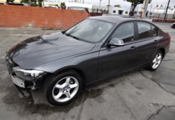 2015 BMW 3 Series - Thumbnail 2