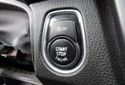 2015 BMW 3 Series - Thumbnail 34