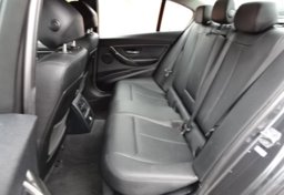 2015 BMW 3 Series - Thumbnail 26