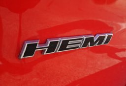 2019 Dodge Challenger - Thumbnail 19