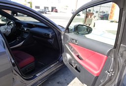 2019 Lexus IS - Thumbnail 24