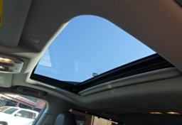 2020 Toyota Highlander - Thumbnail 19