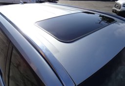 2020 Toyota Highlander - Thumbnail 18