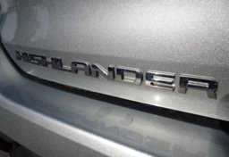 2020 Toyota Highlander - Thumbnail 20