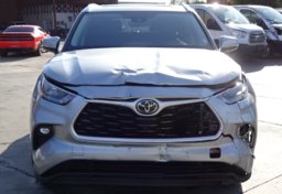 2020 Toyota Highlander - Thumbnail 15