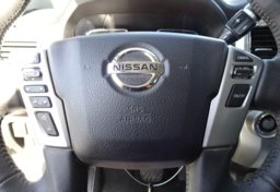 2018 Nissan Titan - Thumbnail 34