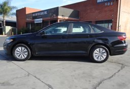 2019 Volkswagen Jetta - Thumbnail 5