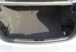 2016 BMW 3 Series - Thumbnail 24