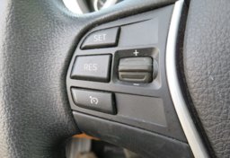 2016 BMW 3 Series - Thumbnail 27