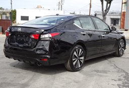 2020 Nissan Altima - Thumbnail 8