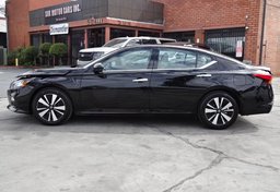 2020 Nissan Altima - Thumbnail 9