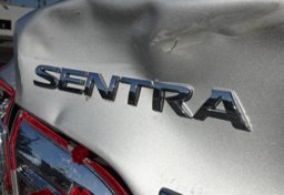 2019 Nissan Sentra - Thumbnail 17