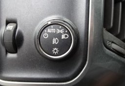 2015 Chevrolet Silverado 3500HD - Thumbnail 34