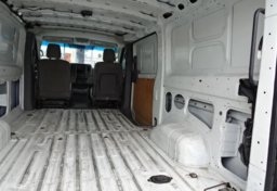 2017 Nissan NV Cargo - Thumbnail 26