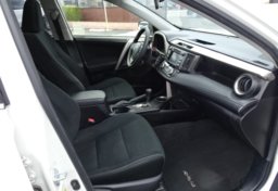 2014 Toyota RAV4 - Thumbnail 28