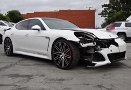 2013 Porsche Panamera - Thumbnail 4