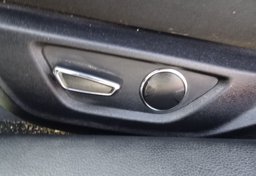 2017 Ford Mustang - Thumbnail 32