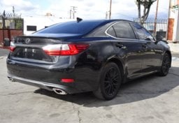 2017 Lexus ES - Thumbnail 7