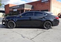 2017 Lexus ES - Thumbnail 5