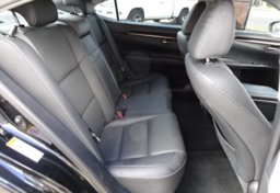 2017 Lexus ES - Thumbnail 30