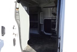 2015 Nissan NV200 - Thumbnail 28