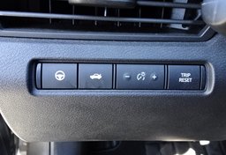 2019 Nissan Altima - Thumbnail 35