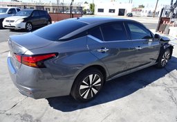 2019 Nissan Altima - Thumbnail 12