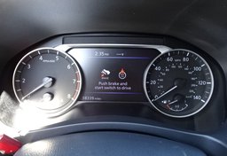 2019 Nissan Altima - Thumbnail 13