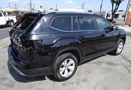 2018 Volkswagen Atlas - Thumbnail 11