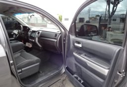 2015 Toyota Tundra - Thumbnail 27