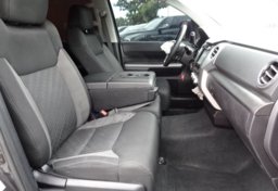 2015 Toyota Tundra - Thumbnail 31