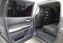 2015 Toyota Tundra - Thumbnail 28