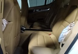 2013 Porsche Panamera - Thumbnail 30