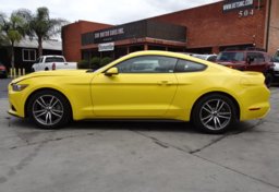 2016 Ford Mustang - Thumbnail 9