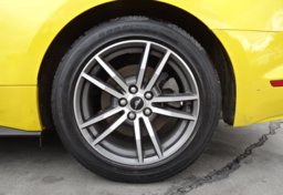 2016 Ford Mustang - Thumbnail 15