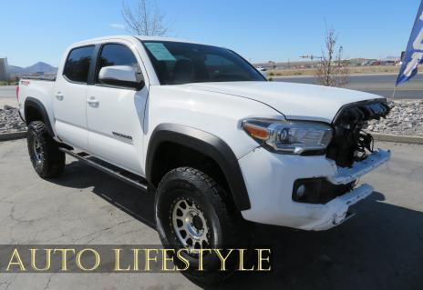 Picture of 2016 Toyota Tacoma