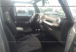 2013 Jeep Wrangler Unlimited - Thumbnail 5