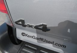 2014 Toyota Tacoma - Thumbnail 20