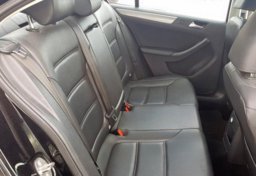 2018 Volkswagen Jetta - Thumbnail 6