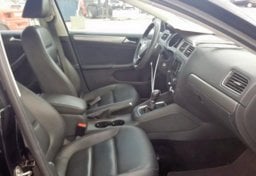 2018 Volkswagen Jetta - Thumbnail 5