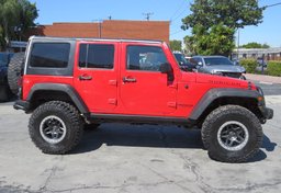 2015 Jeep Wrangler Unlimited - Thumbnail 12