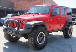 2015 Jeep Wrangler Unlimited - Thumbnail 3