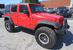 2015 Jeep Wrangler Unlimited - Thumbnail 2