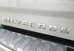 2018 Chevrolet Silverado 1500 - Thumbnail 15