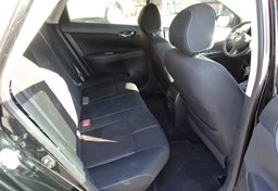 2018 Nissan Sentra - Thumbnail 28