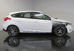 2018 Ford Focus - Thumbnail 6