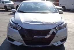 2020 Nissan Versa - Thumbnail 15